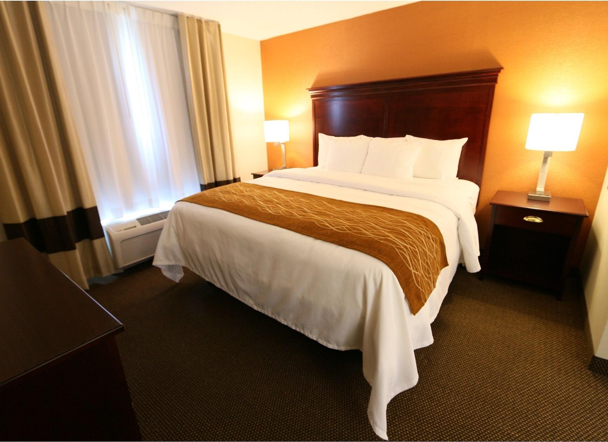 Comfort Inn & Suites Hutchinson Eksteriør billede