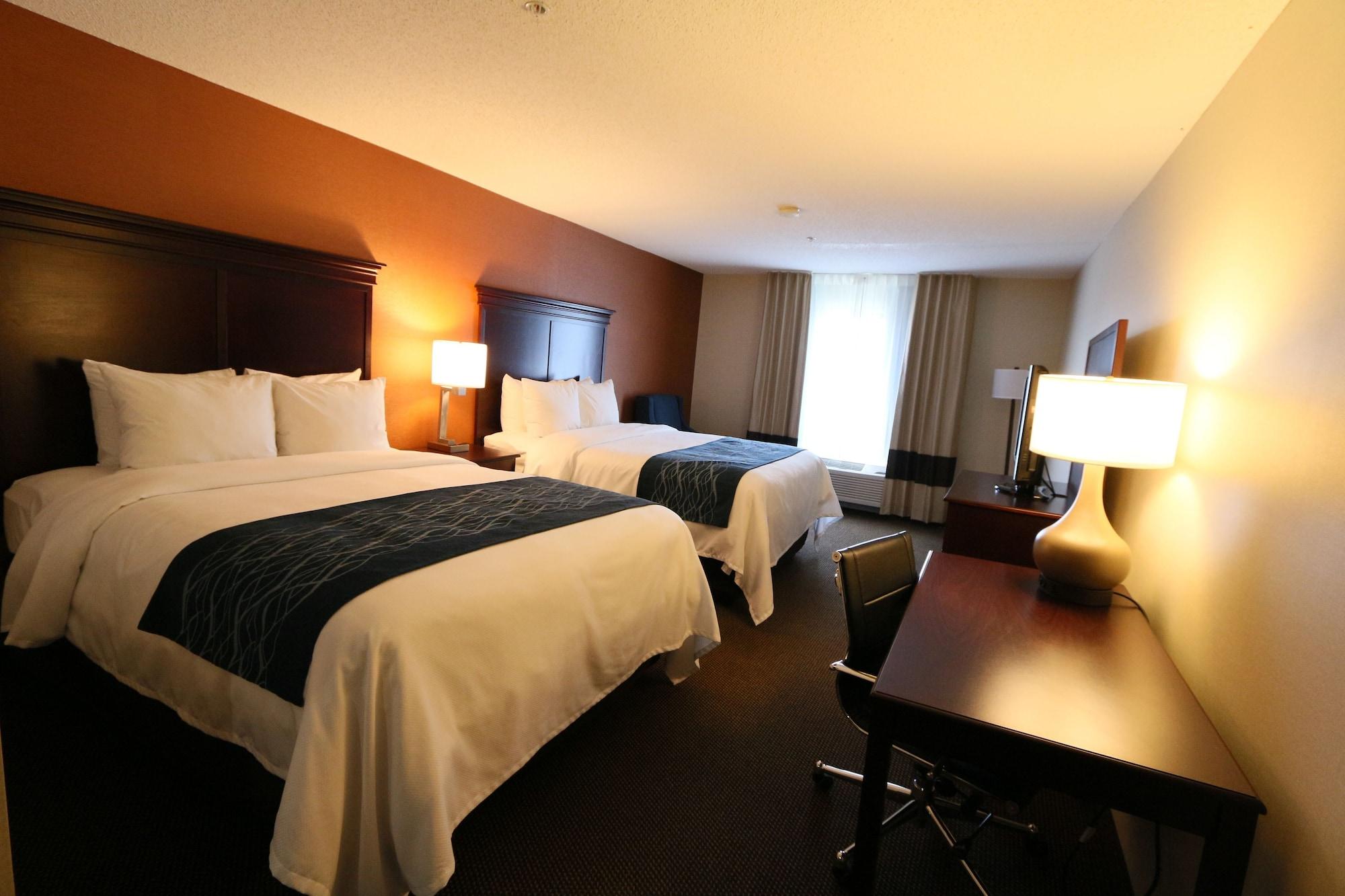 Comfort Inn & Suites Hutchinson Eksteriør billede