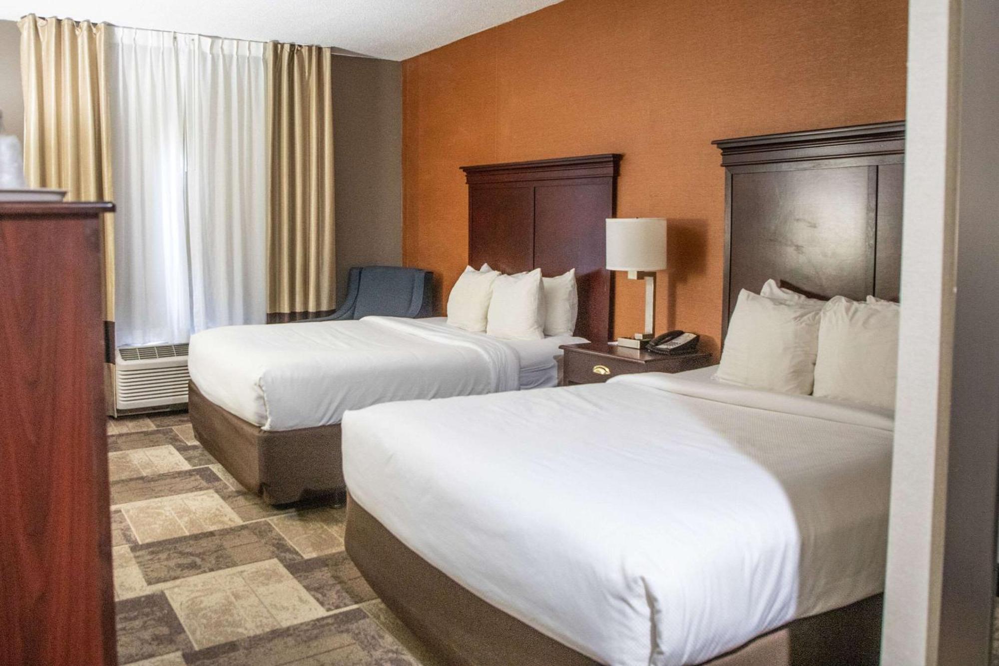 Comfort Inn & Suites Hutchinson Eksteriør billede