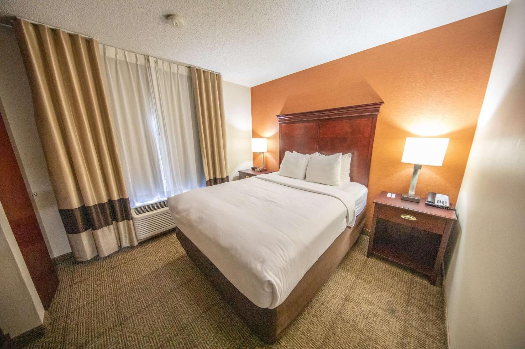 Comfort Inn & Suites Hutchinson Eksteriør billede