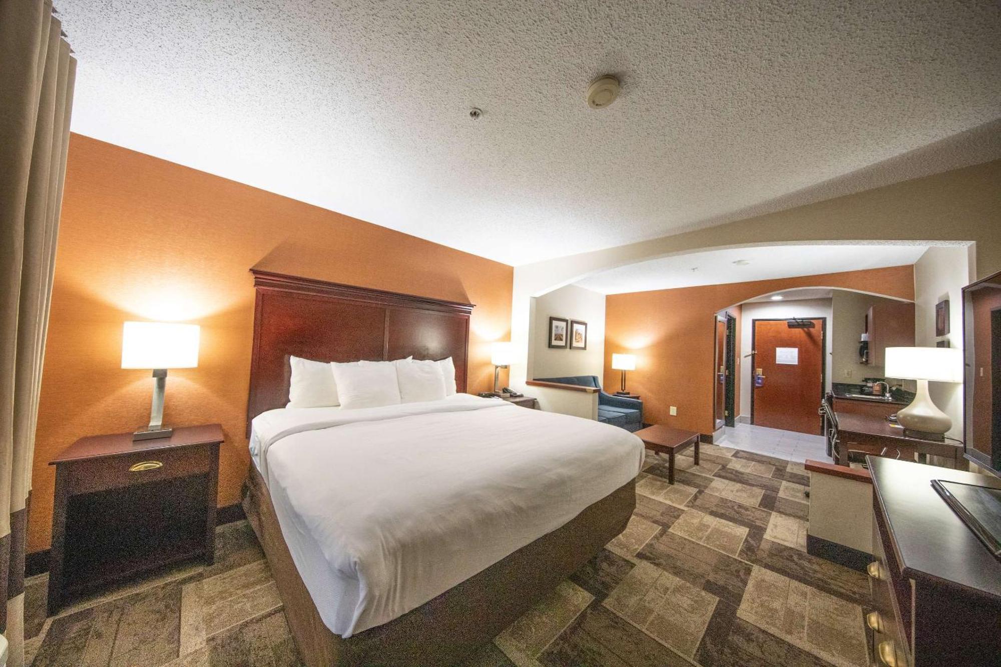 Comfort Inn & Suites Hutchinson Eksteriør billede