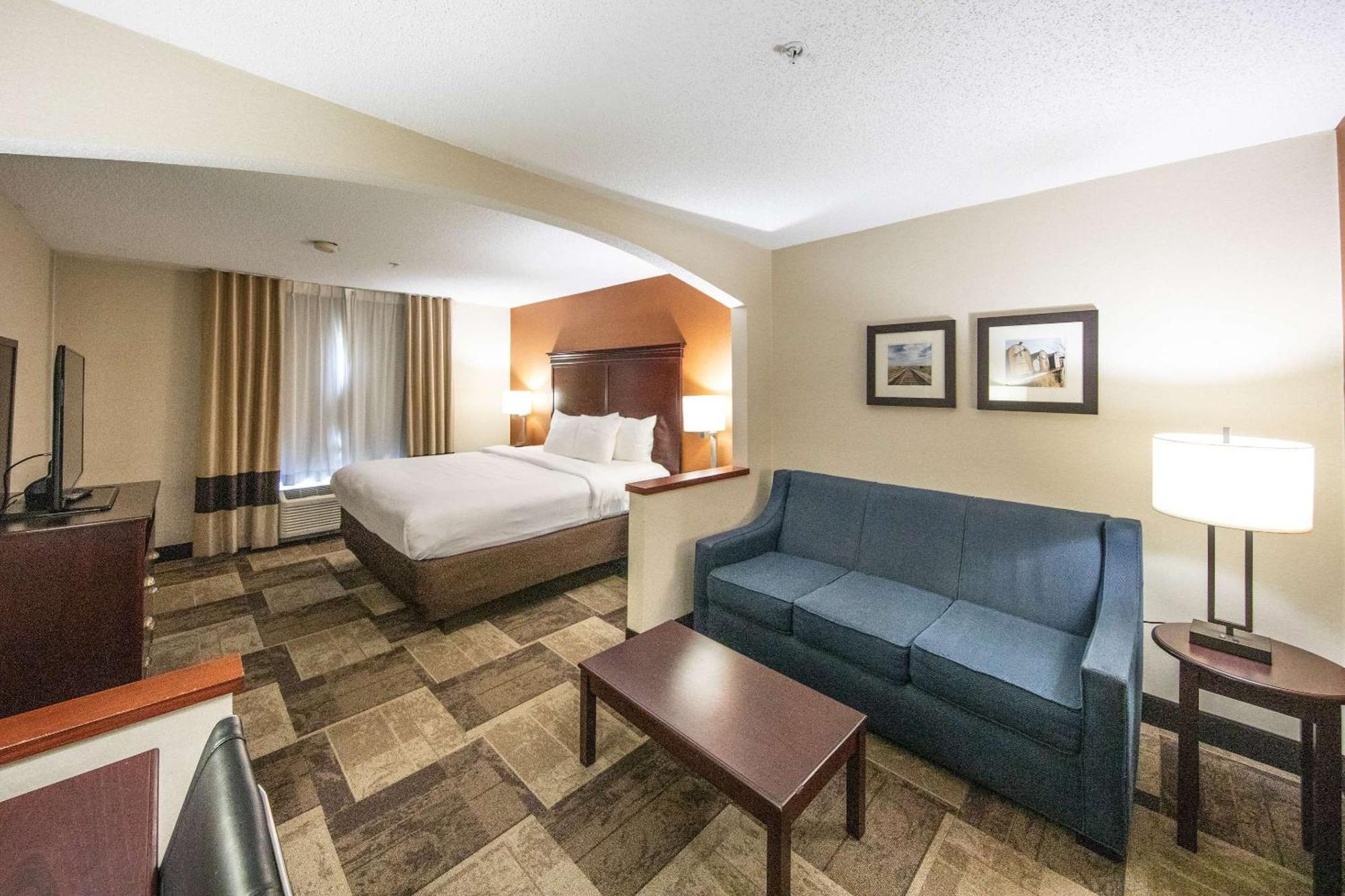 Comfort Inn & Suites Hutchinson Eksteriør billede