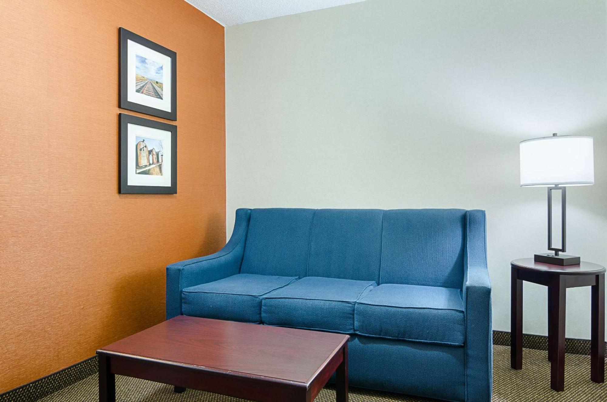 Comfort Inn & Suites Hutchinson Eksteriør billede