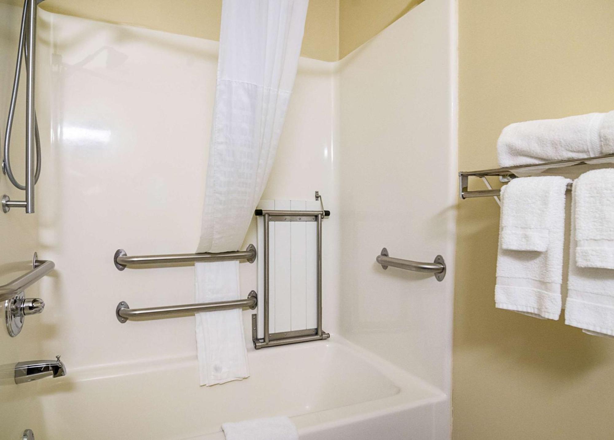 Comfort Inn & Suites Hutchinson Eksteriør billede